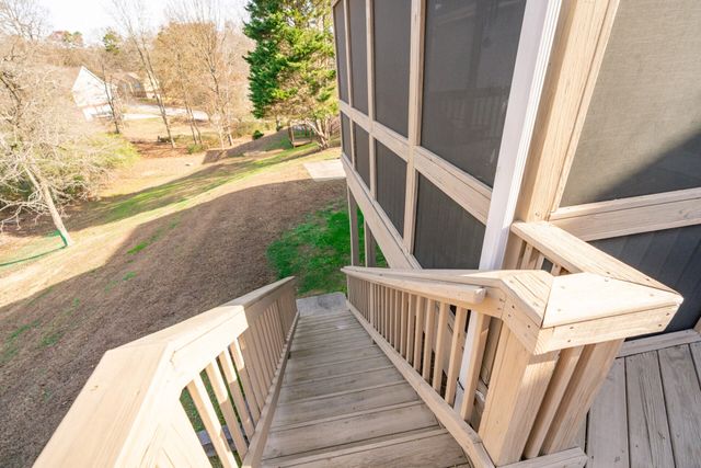 9847 Autumn Glen Drive, Soddy Daisy, TN 37379