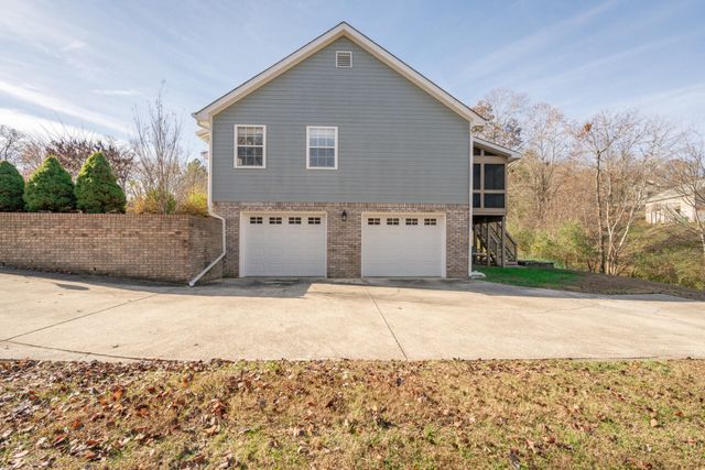 9847 Autumn Glen Drive, Soddy Daisy, TN 37379
