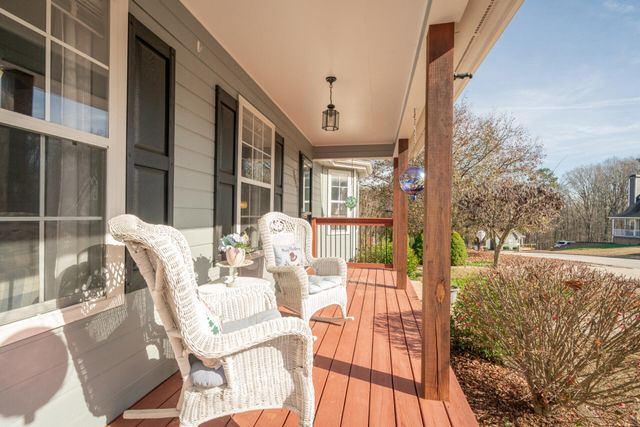 9847 Autumn Glen Drive, Soddy Daisy, TN 37379