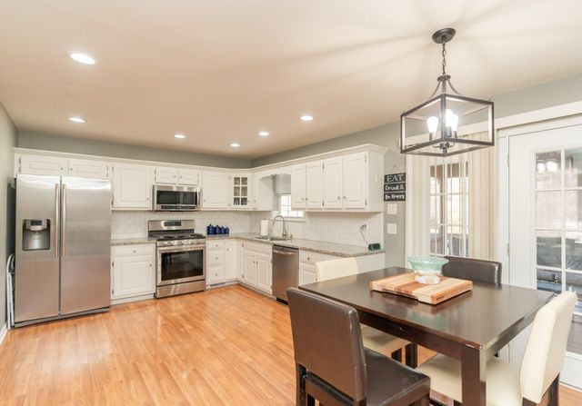 9847 Autumn Glen Drive, Soddy Daisy, TN 37379