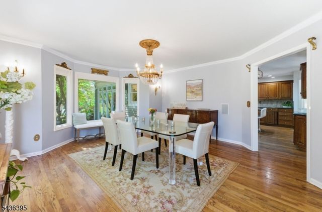 6 Fawn Ridge Rd, Clinton Twp., NJ 08833