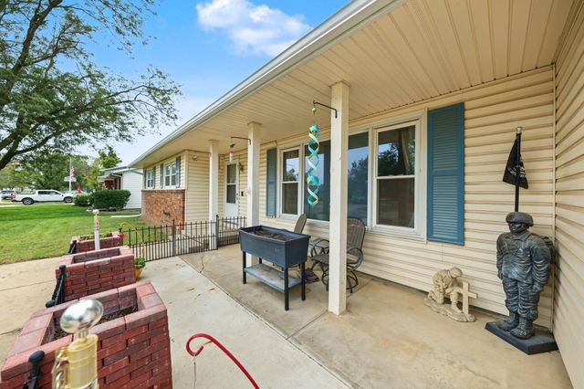 2612 Bret Ave., Salina, KS 67401