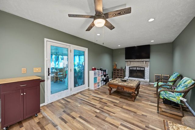 2612 Bret Ave., Salina, KS 67401