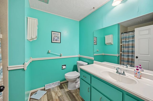 2612 Bret Ave., Salina, KS 67401