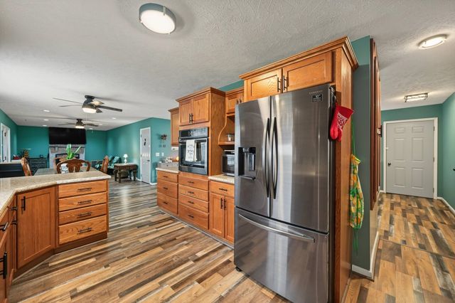 2612 Bret Ave., Salina, KS 67401