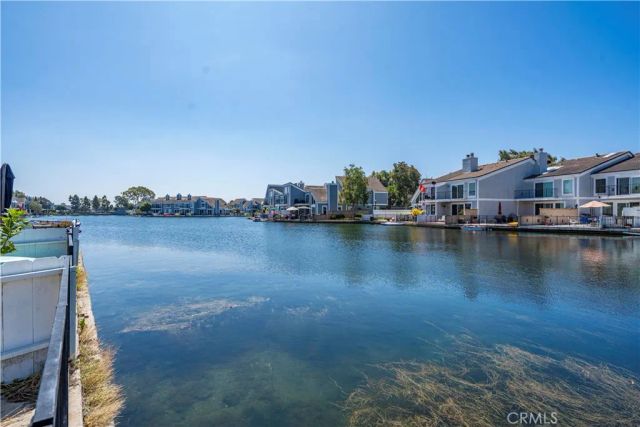 3672 Montego Drive, Huntington Beach, CA 92649