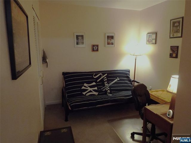 189 Forest Avenue 307, Paramus, NJ 07652