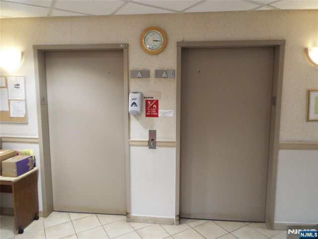 189 Forest Avenue 307, Paramus, NJ 07652