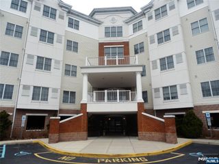 189 Forest Avenue 307, Paramus, NJ 07652
