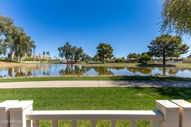 25231 S LAKEWAY Drive, Sun Lakes, AZ 85248