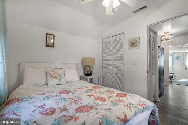 3189 RIDGE RD, Chincoteague Island, VA 23336