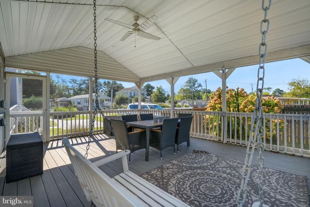 3189 RIDGE RD, Chincoteague Island, VA 23336