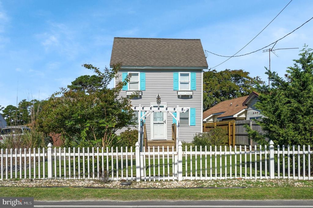 3189 RIDGE RD, Chincoteague Island, VA 23336