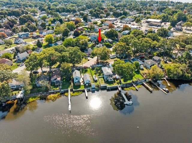 18 Stafford Street, Swansea, MA 02777
