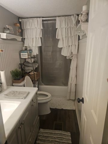 675 MURRELL ST, Oakland, TN 38060