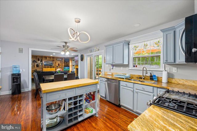 79 ANNAPOLIS DR, Sicklerville, NJ 08081