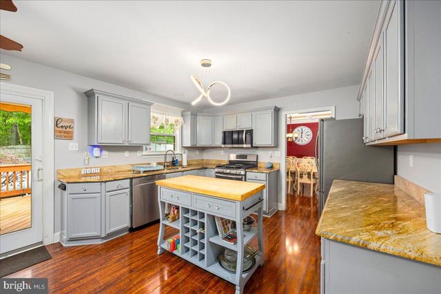 79 ANNAPOLIS DR, Sicklerville, NJ 08081