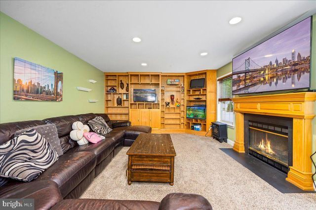 79 ANNAPOLIS DR, Sicklerville, NJ 08081