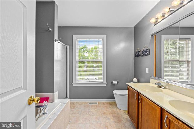 79 ANNAPOLIS DR, Sicklerville, NJ 08081