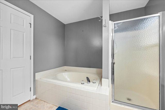 79 ANNAPOLIS DR, Sicklerville, NJ 08081