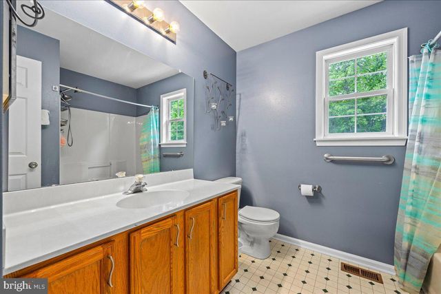 79 ANNAPOLIS DR, Sicklerville, NJ 08081