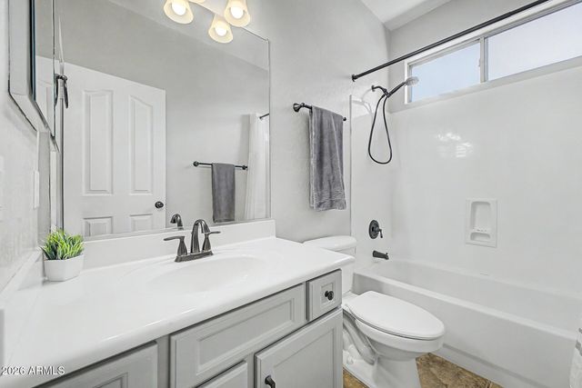 6492 S VIEW Lane, Gilbert, AZ 85298