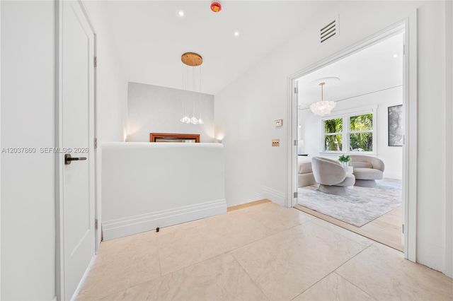 178 NE 45th Street house, Miami, FL 33137