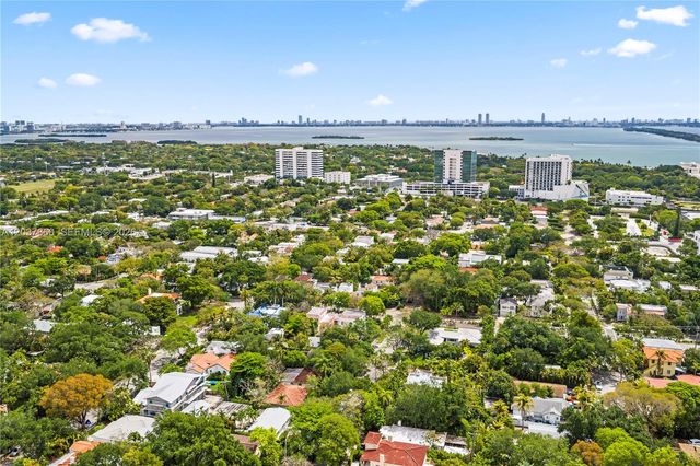 178 NE 45th Street house, Miami, FL 33137