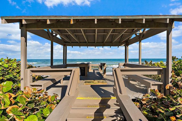 7370 S Ocean Drive 115, Jensen Beach, FL 34957