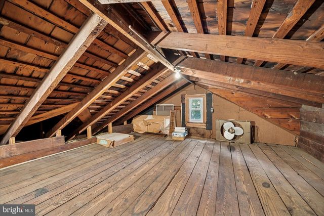 326 POWELL RD, Springfield, PA 19064