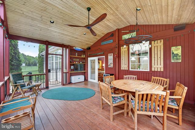 749 RUSTLING LEAF CT, Eldersburg, MD 21784