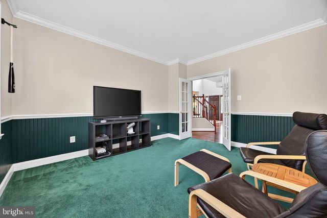 749 RUSTLING LEAF CT, Eldersburg, MD 21784