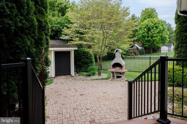 749 RUSTLING LEAF CT, Eldersburg, MD 21784