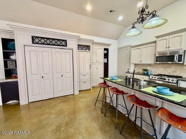 141 Treasure Cove, Lafayette, LA 70508