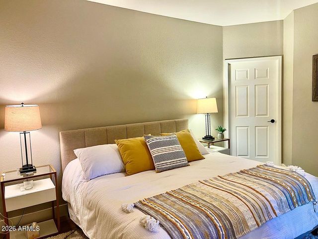 15050 N THOMPSON PEAK Parkway 1032, Scottsdale, AZ 85260