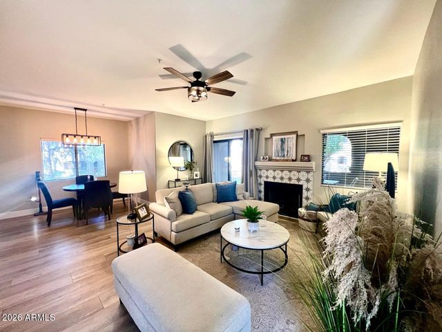 15050 N THOMPSON PEAK Parkway 1032, Scottsdale, AZ 85260