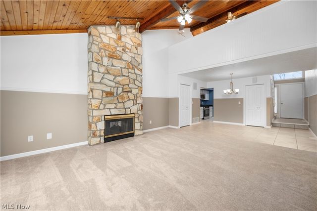 4559 Oakhill Boulevard, Amherst, OH 44053