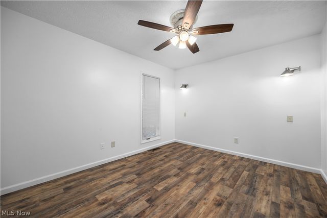 4559 Oakhill Boulevard, Amherst, OH 44053