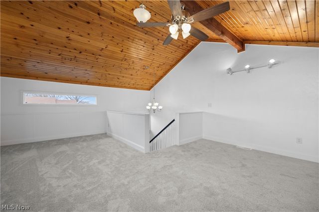 4559 Oakhill Boulevard, Amherst, OH 44053