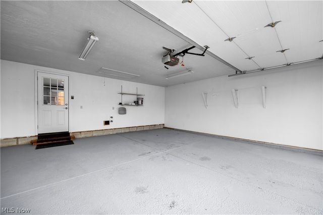 4559 Oakhill Boulevard, Amherst, OH 44053