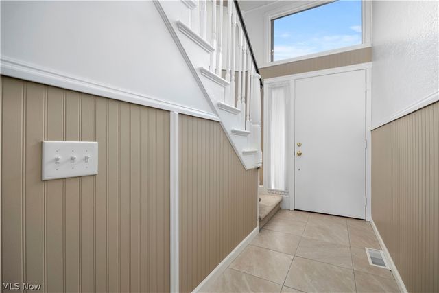 4559 Oakhill Boulevard, Amherst, OH 44053