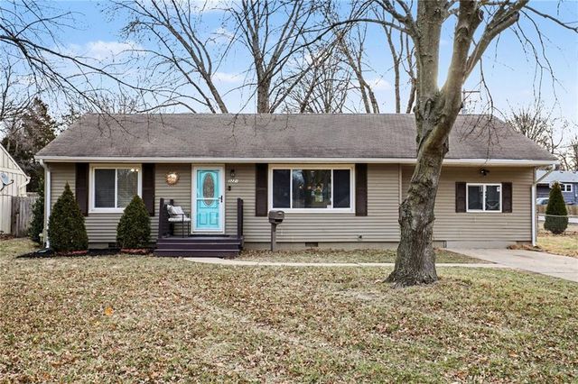 3221 S Crysler Avenue, Independence, MO 64055