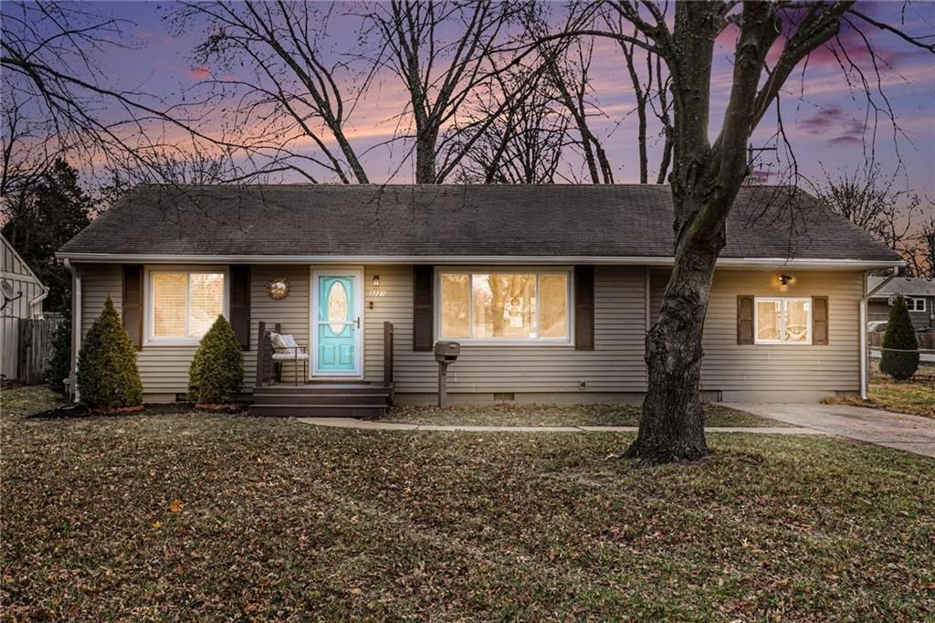 3221 S Crysler Avenue, Independence, MO 64055