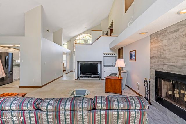 825 Clear Lake Drive, Port Orange, FL 32127