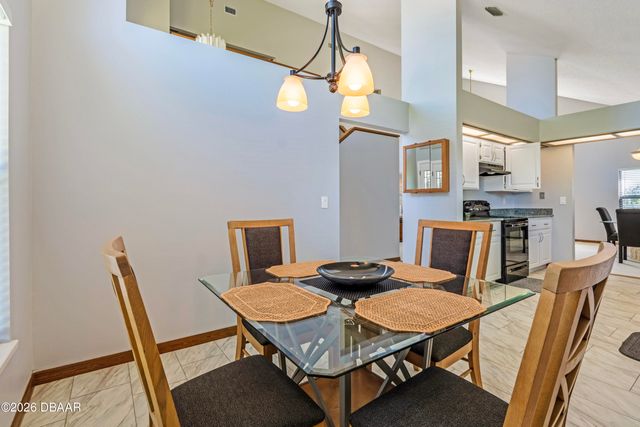 825 Clear Lake Drive, Port Orange, FL 32127