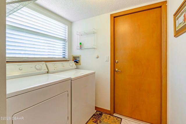 825 Clear Lake Drive, Port Orange, FL 32127