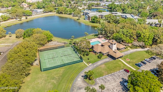 825 Clear Lake Drive, Port Orange, FL 32127