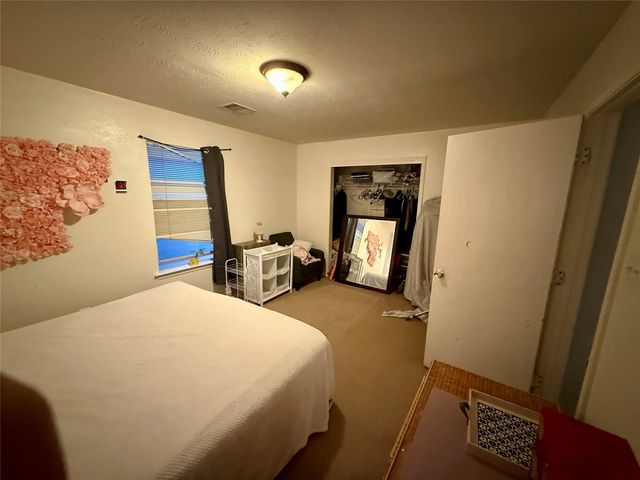 1022 Sycamore Ridge Lane, Houston, TX 77073