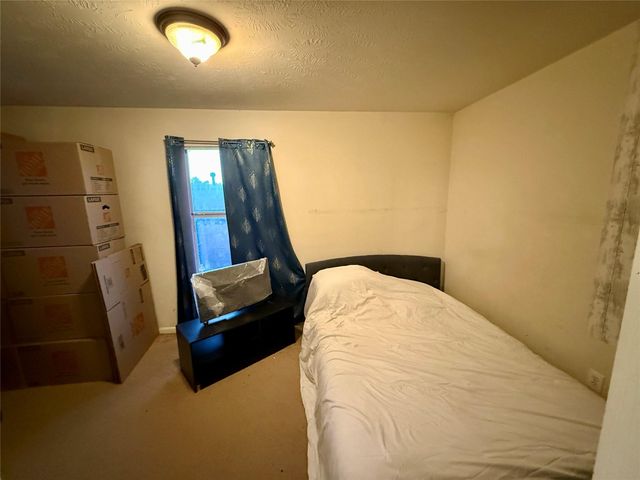 1022 Sycamore Ridge Lane, Houston, TX 77073