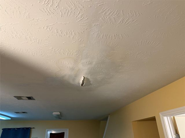 1022 Sycamore Ridge Lane, Houston, TX 77073